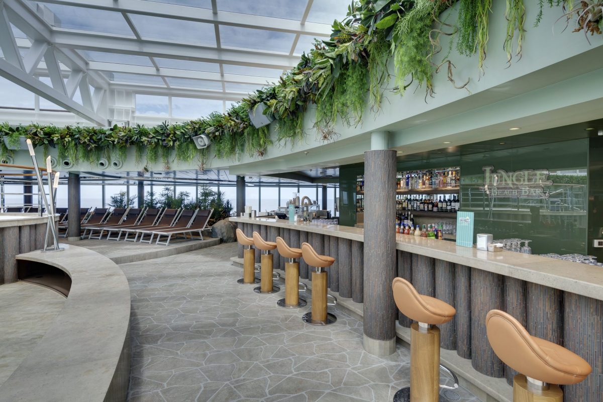 MSC Seaview, Jungle Beach Bar