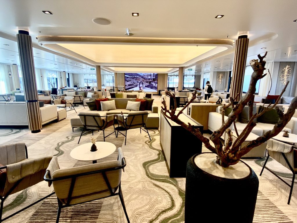 SH Vega - Swan Hellenic | Photo: Steve Leland