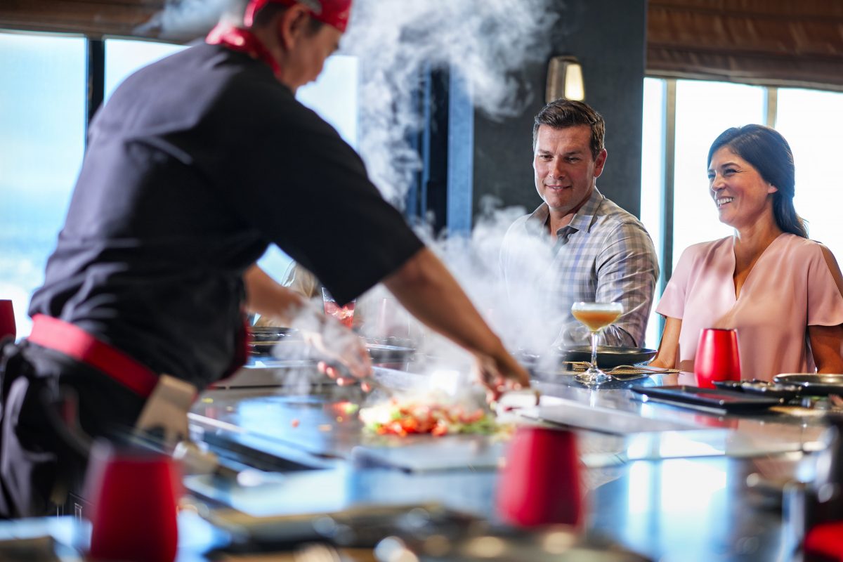 ncl_Bliss_AK_Teppanyaki_couple