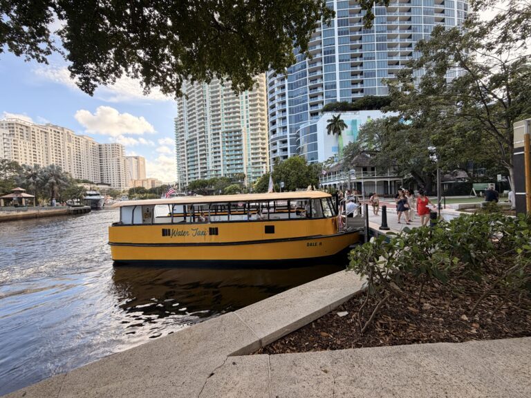 Fort Lauderdale Water Taxi1_credit Marguerite Peggy Cleveland