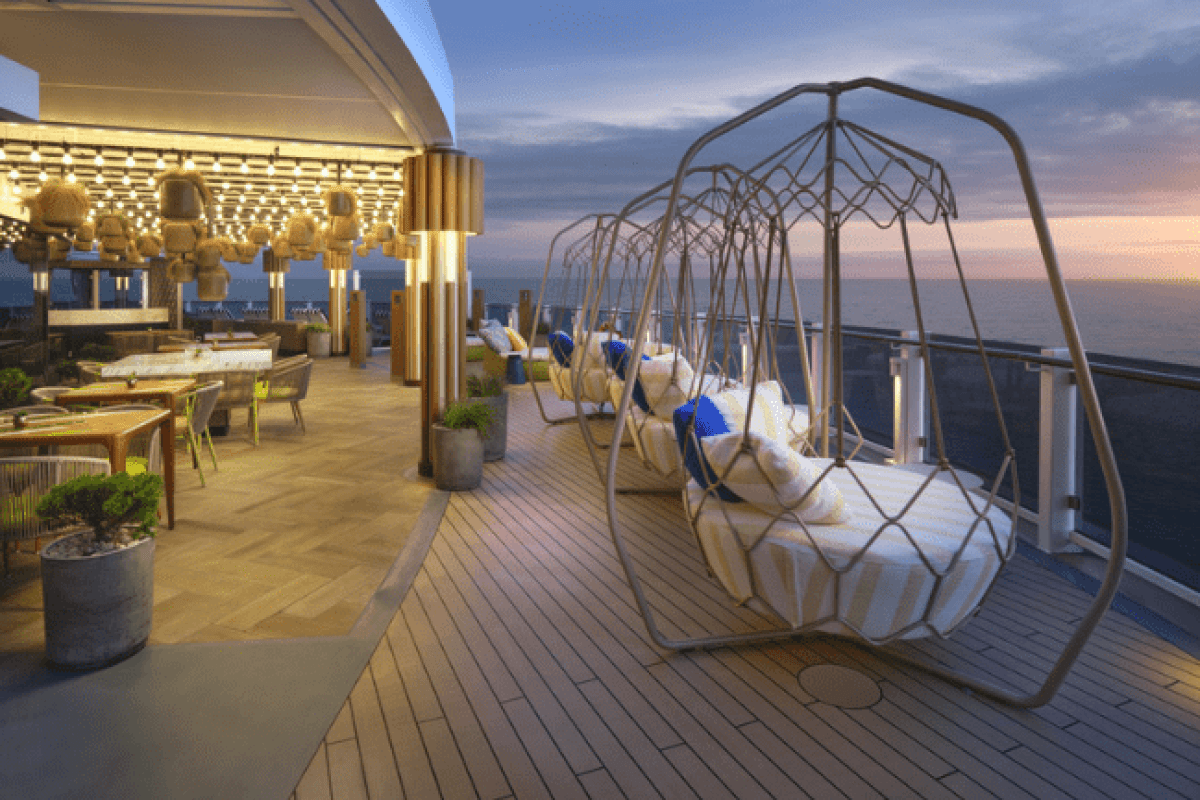 NCL Viva Indulge Cabanas