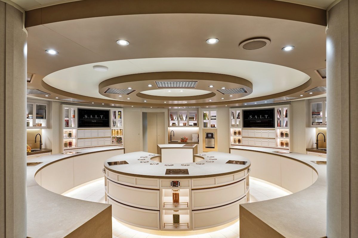 Salt Lab, Silver Moon.