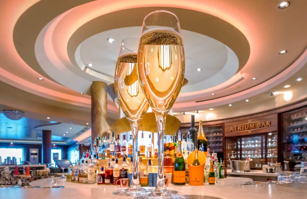 8 Reasons Why You Should Celebrate Your Birthday on a Cruise | NCL Travel Blog