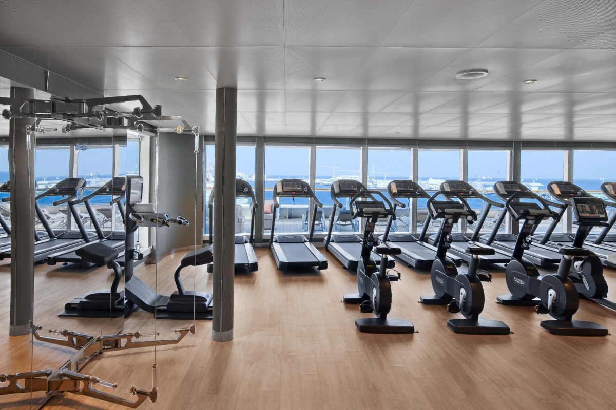 Seabourn Ovation Cruise Ship Review