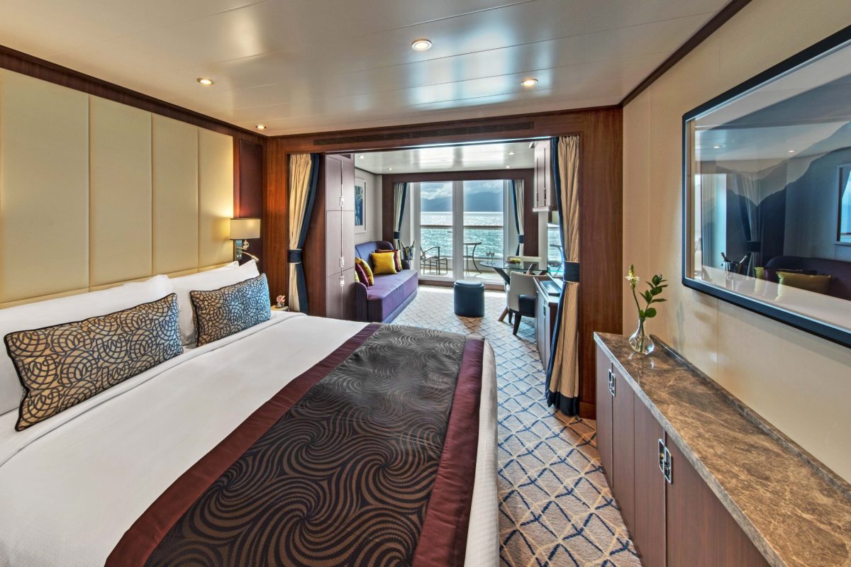 Seabourn Ovation Cruise Ship Review